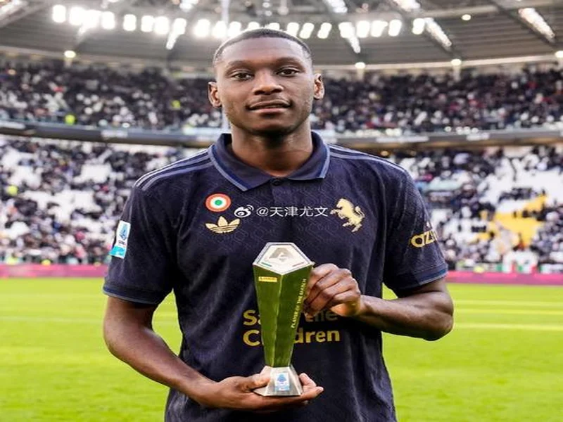 官方：穆阿尼因下巴受伤退出法国本期名单，补招托万递补